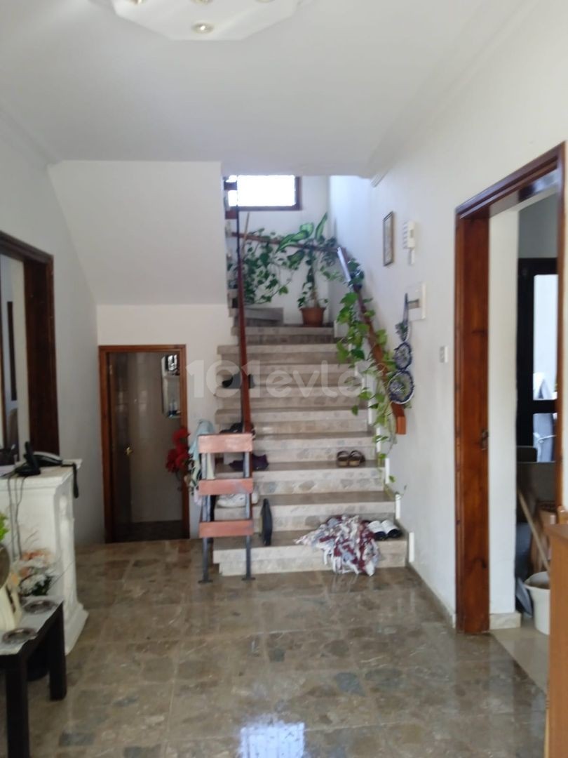 GIRNE CITY CENTER 4+1 VILLA FOR SALE. We speak English, Russian and Turkish 