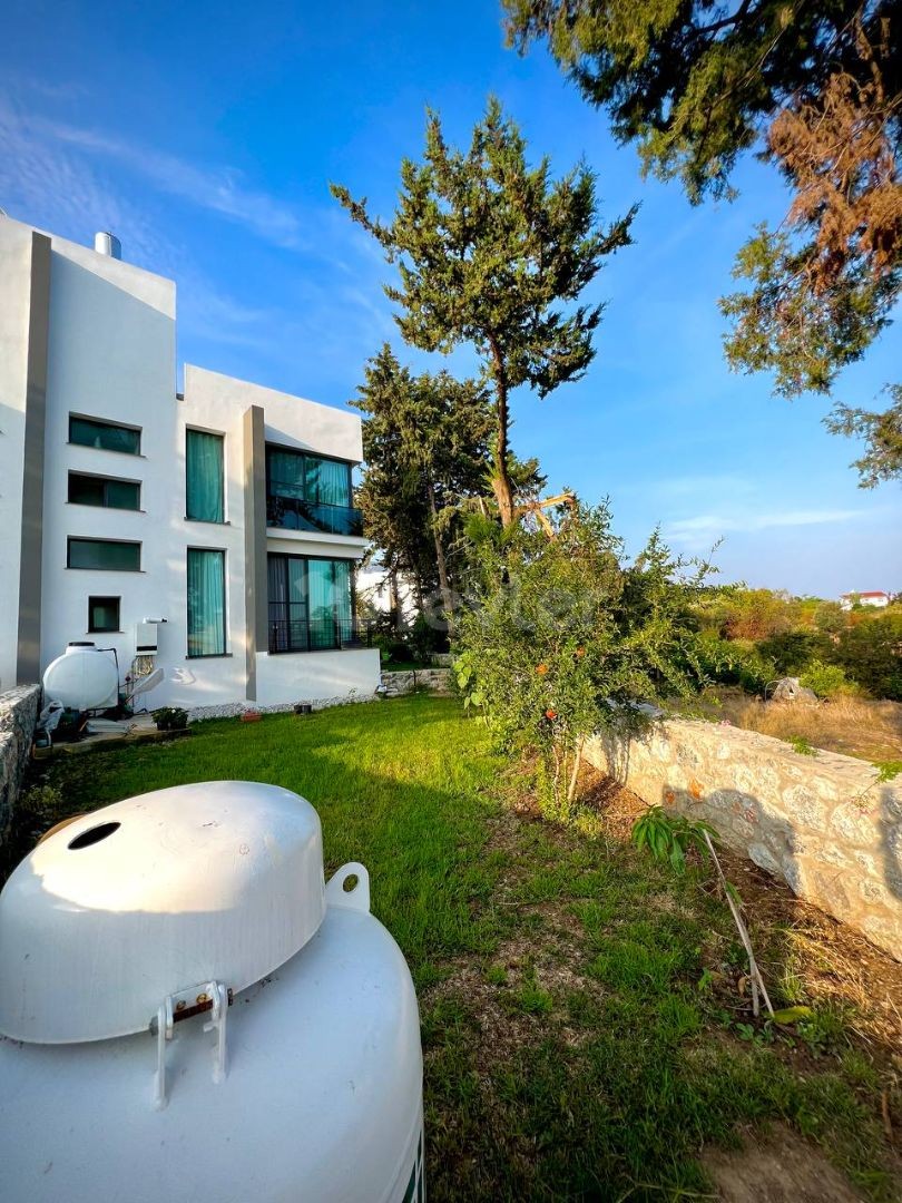 KYRENIA - ALSANCAK VILLA 3+1 FOR SALE.