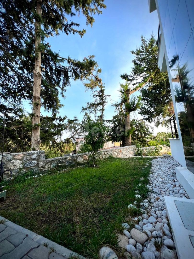 KYRENIA - ALSANCAK VILLA 3+1 FOR SALE.