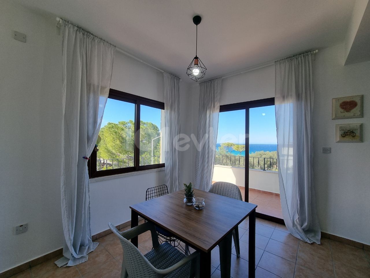 Spacious 3+1 Apartment with Great Sea and Mountain Views.