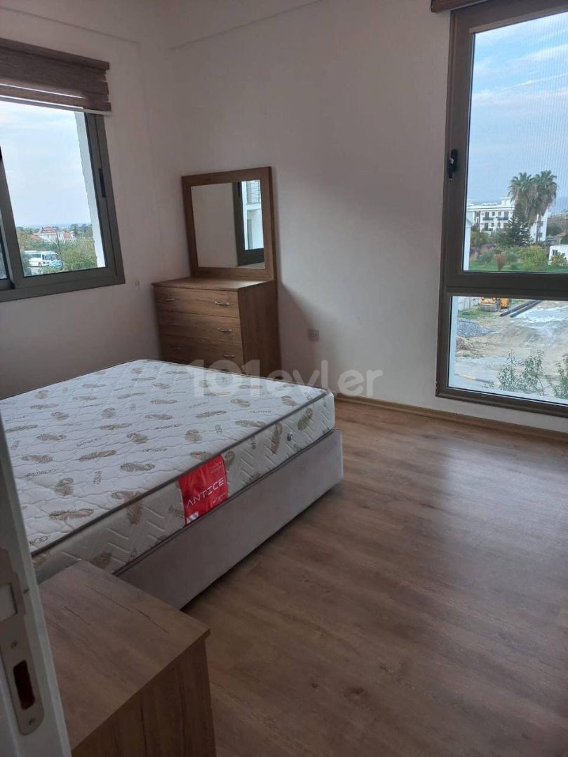 2+1 flat for rent with furniture and white goods in Kyrenia - Lapta.