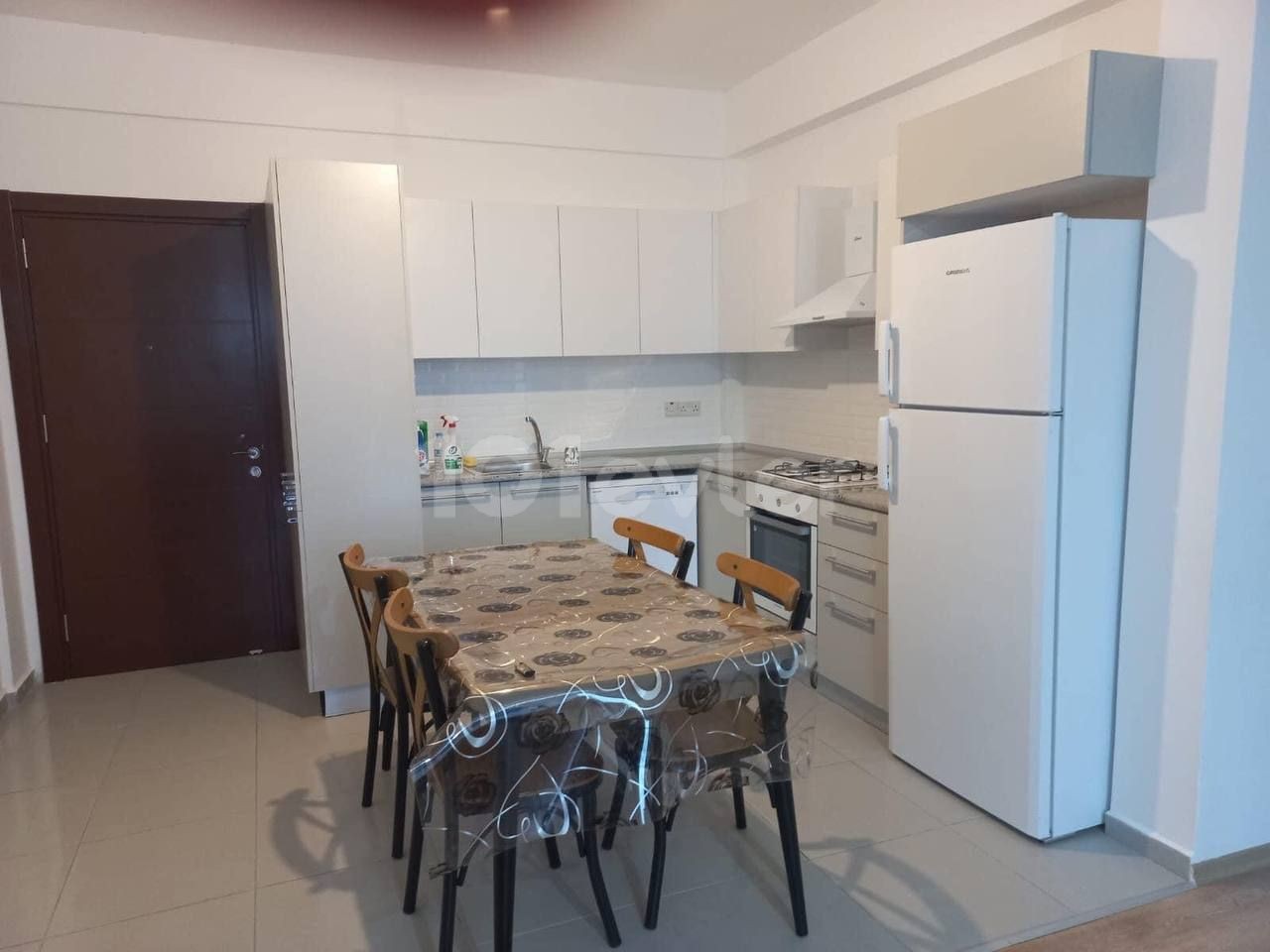 2+1 flat for rent with furniture and white goods in Kyrenia - Lapta.