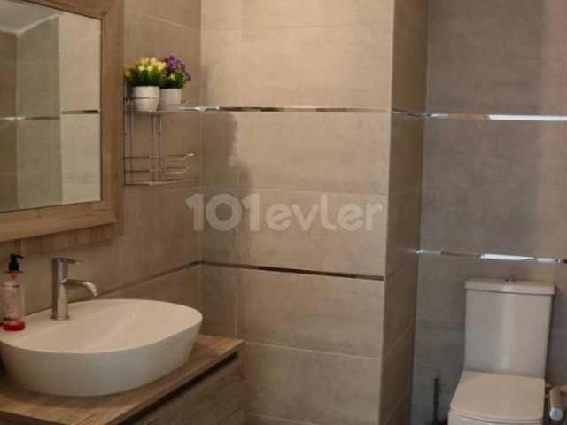 2+2 villa for sale in Girne-Karşıyaka, 250 meters from the sea.