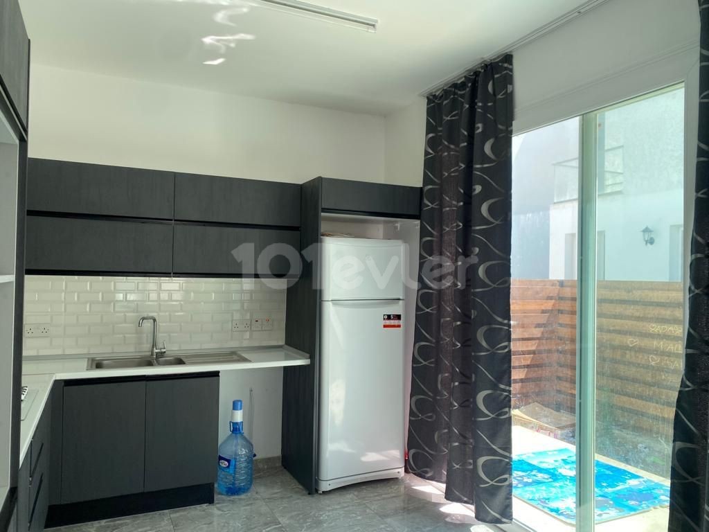 KYRENIA - KARSIYAKA VILLA FOR RENT 2+2.