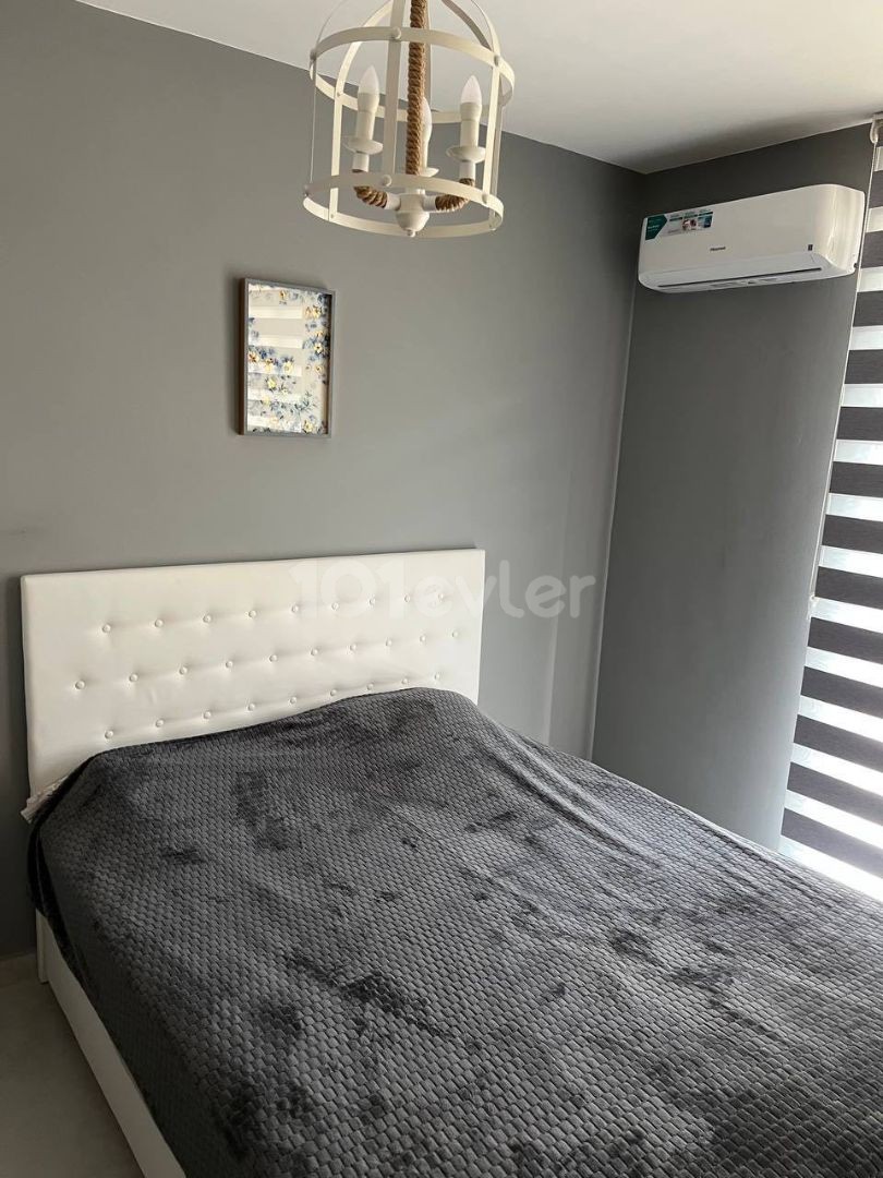 Kyrenia – Alsancak, 1+1 Wohnung zum Verkauf in einem neuen Komplex mit Pool, Terrasse und Designer-Renovierungen. Wir sprechen Türkisch, Englisch und Russisch