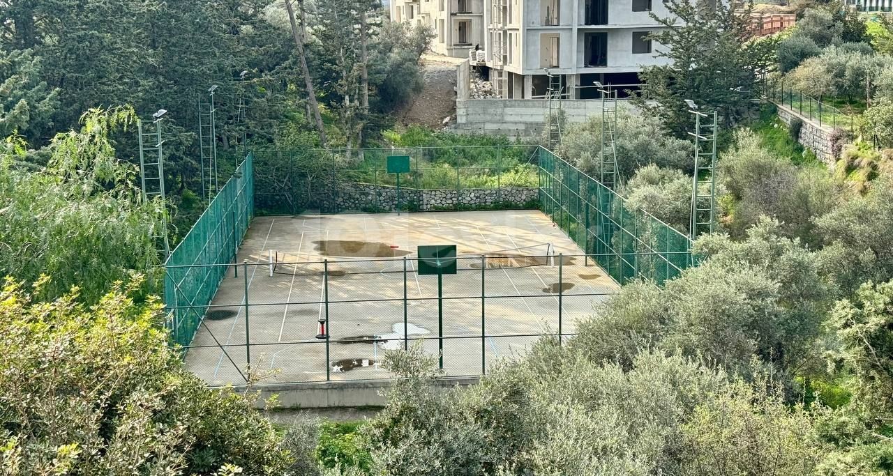 KYRENIA - ALSANCAK MILOS PARK HOMES WOHNUNG ZU VERKAUFEN 2+1.