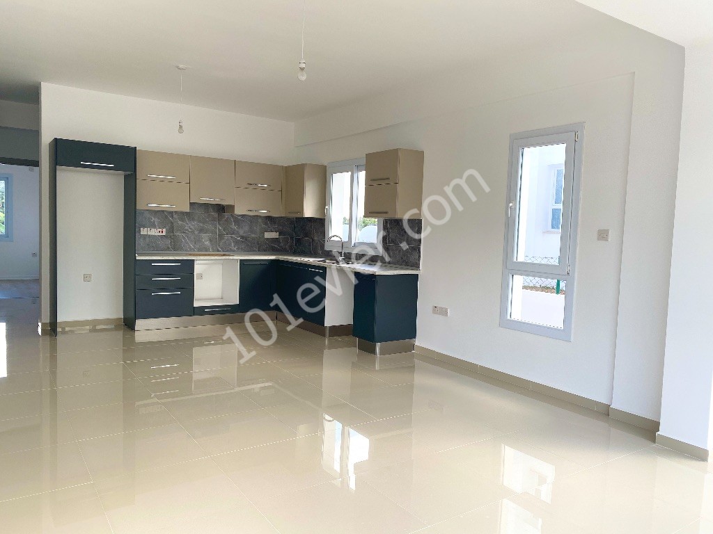 2 bedroom flats for sale in Kyrenia Alsancak