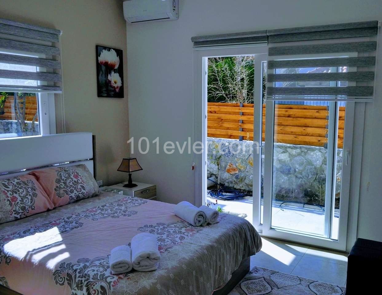 ALSANCAK bölgesinde kiralık villa!