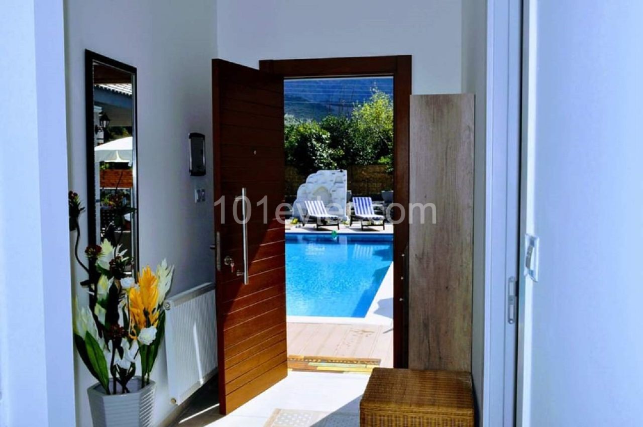 Rental villa in ALSANCAK area!