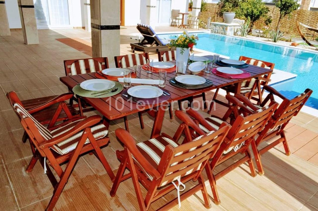 Rental villa in ALSANCAK area!