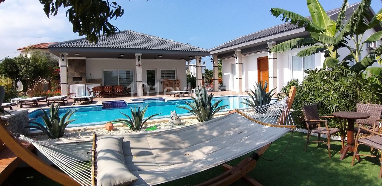 Rental villa in ALSANCAK area!