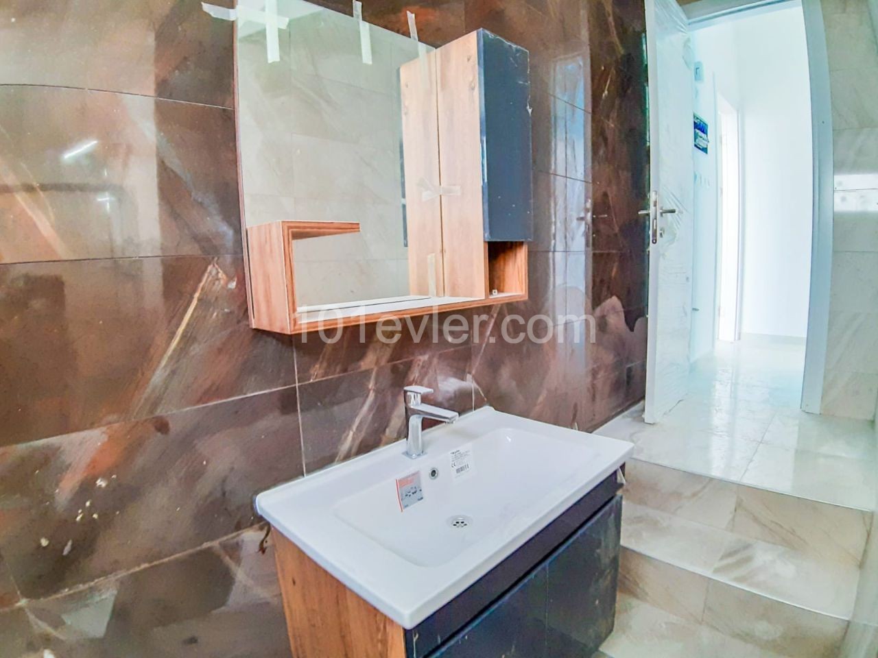 3+1 HAVUZLU MODERN TASARIM VILLA