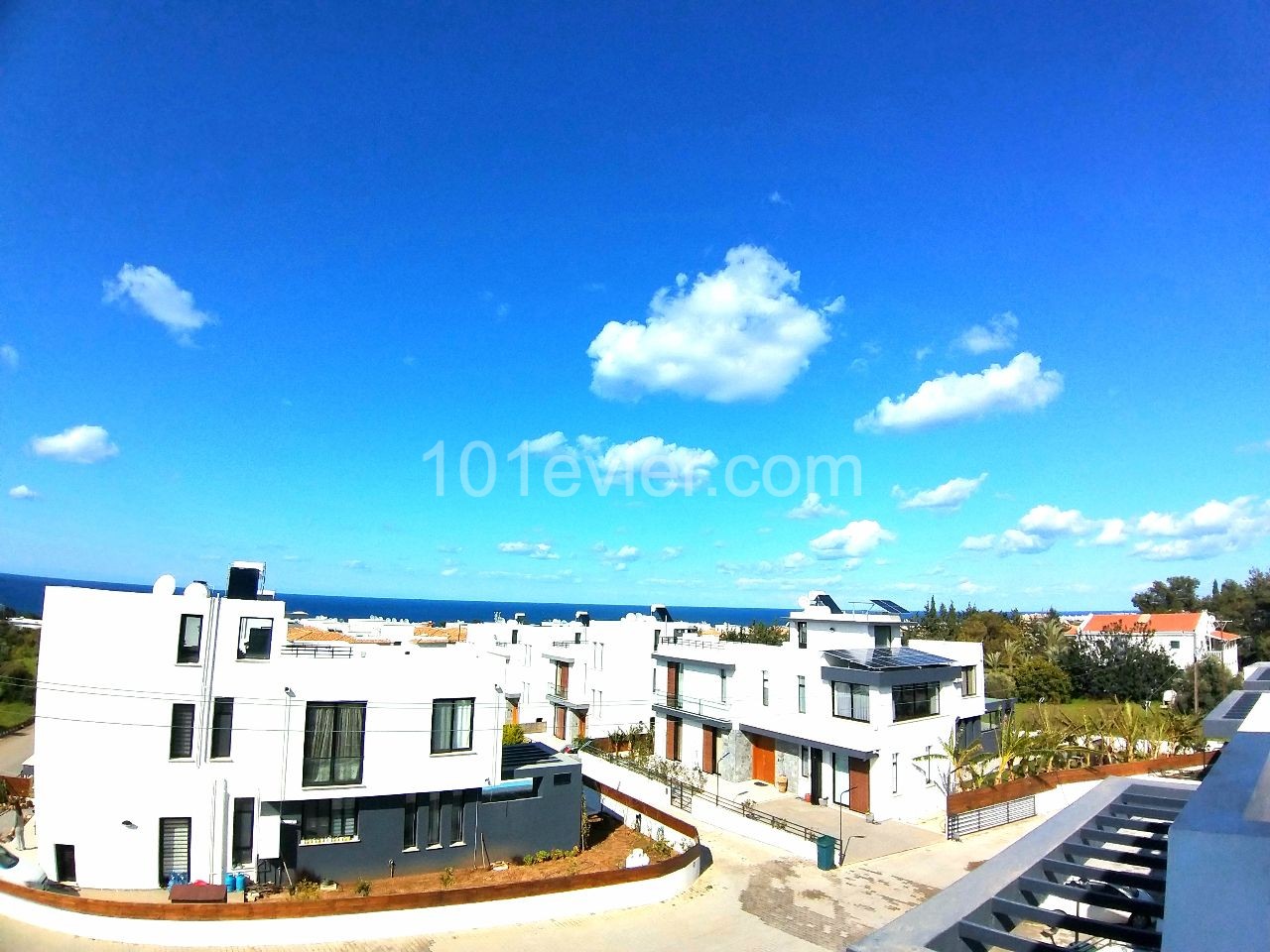 Flat For Sale in Alsancak, Kyrenia