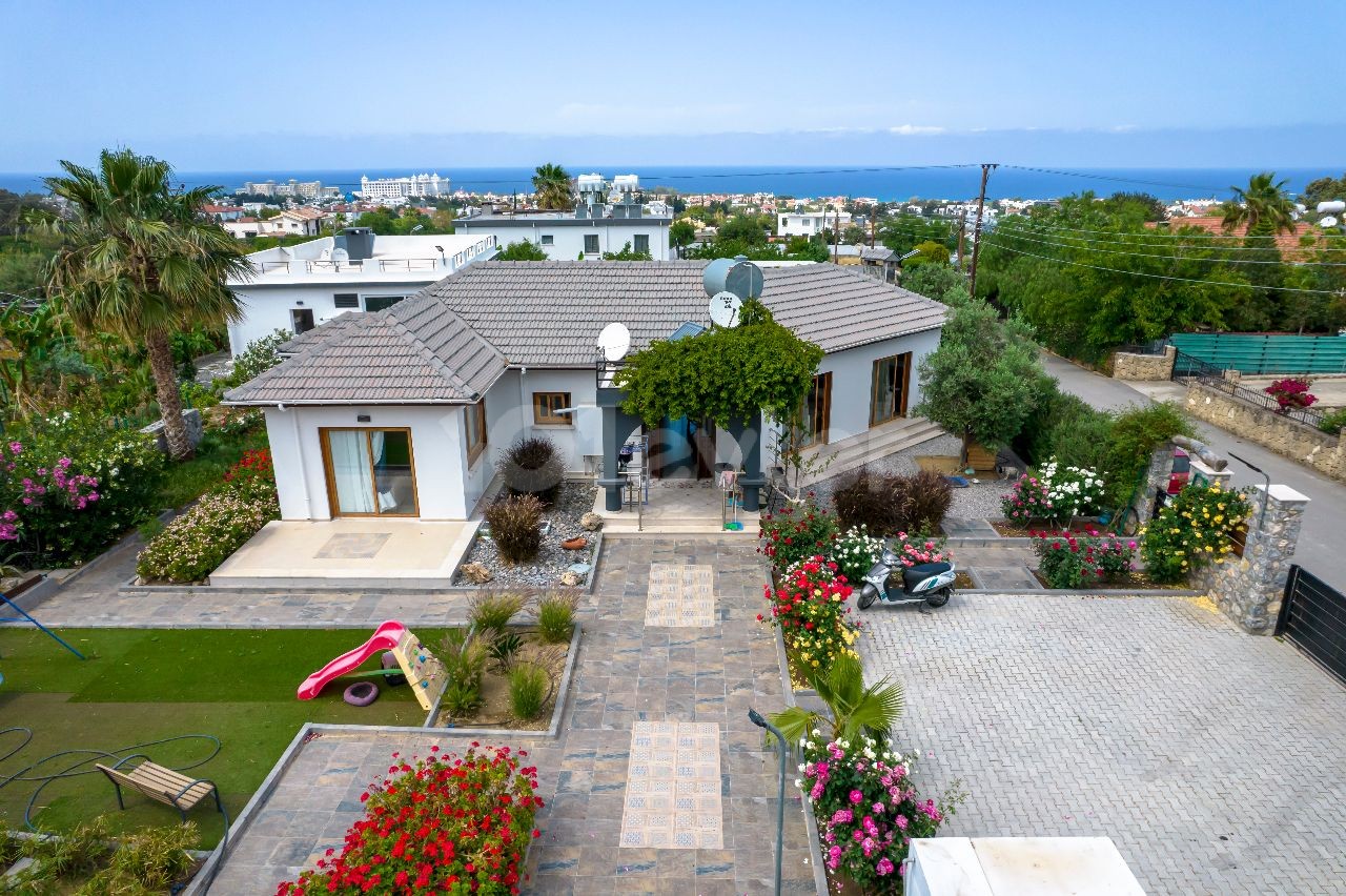 Villa zur täglichen Miete in anständiger Lage in Alsancak **  ** 