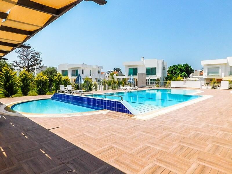 LUXUS 3 + 1 VILLA ZU VERMIETEN IN KYRENIA-KARAOGLANOGLU BEÖLESI ** 