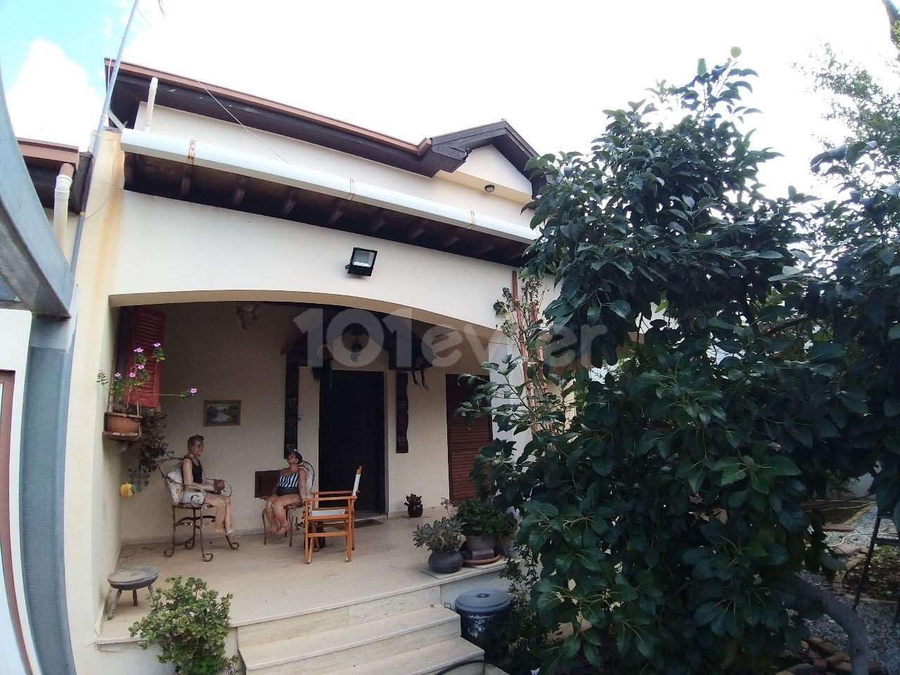 3+1 Villa for SALE in Alsancak Camelot Region, Walking distance to the Sea