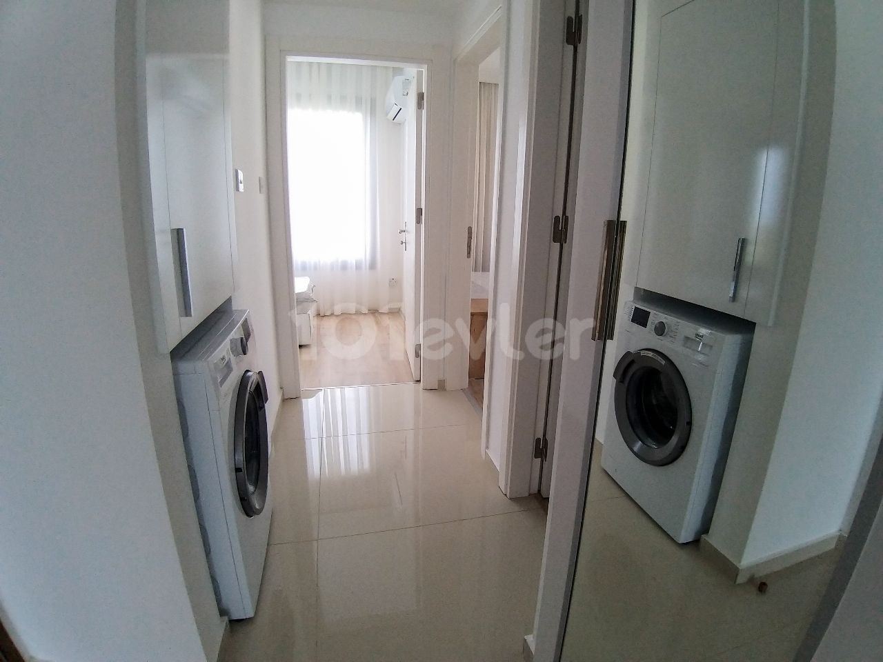 2+1 Flat for Rent in Alsancak, within walking distance to the main street and the sea