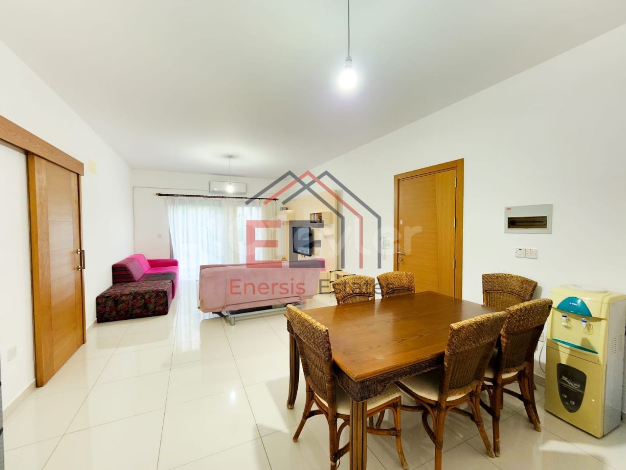 2 BEDROOM FLAT FOR SALE!!