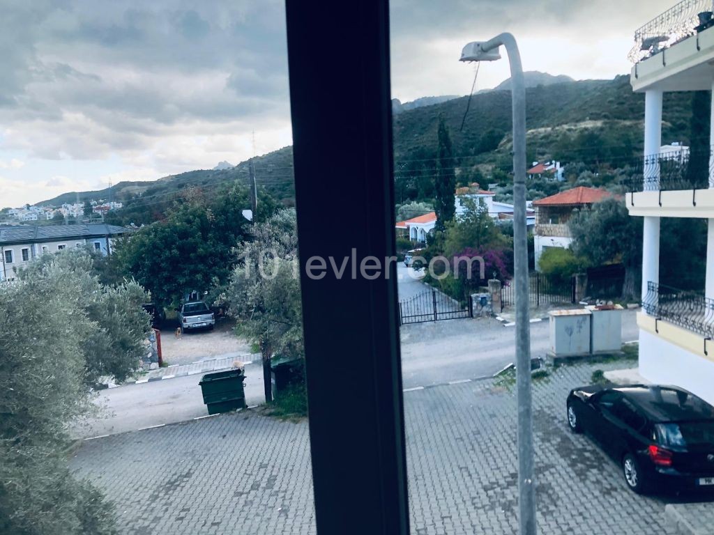 3-Room Apartment with Mountain view in Alsancak ** 