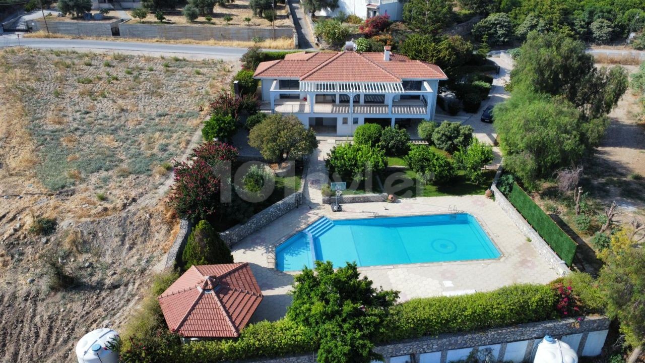 An Extraordinary 5 Donum Land And Villa Combining Comfort And Prestige, Lapta £675,000 Guide Price