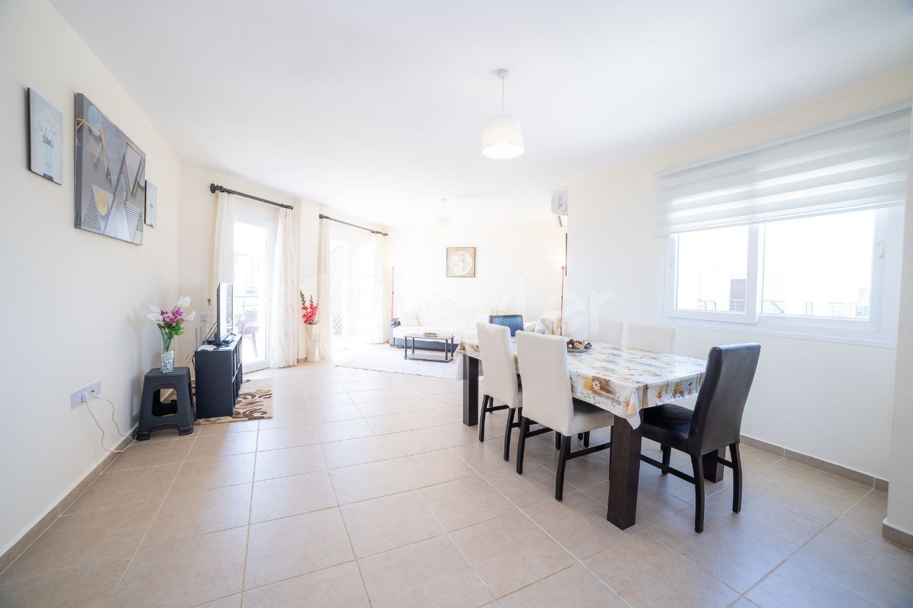 Bright and Airy 3 Bed Penthouse In Resort Style Development With Its Own Sandy Beach.