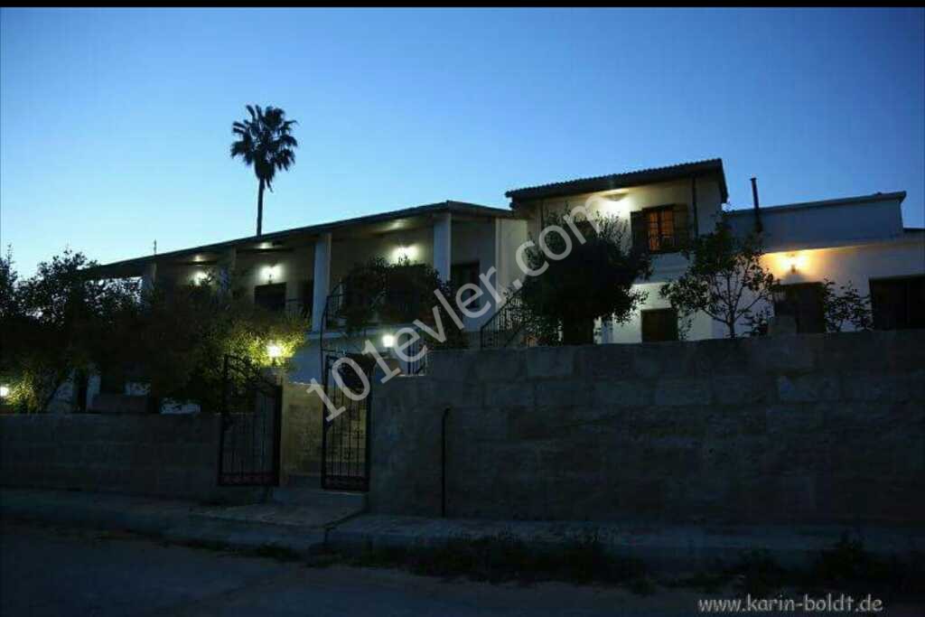 KARPAZ FARM GUEST HOUSE ** 