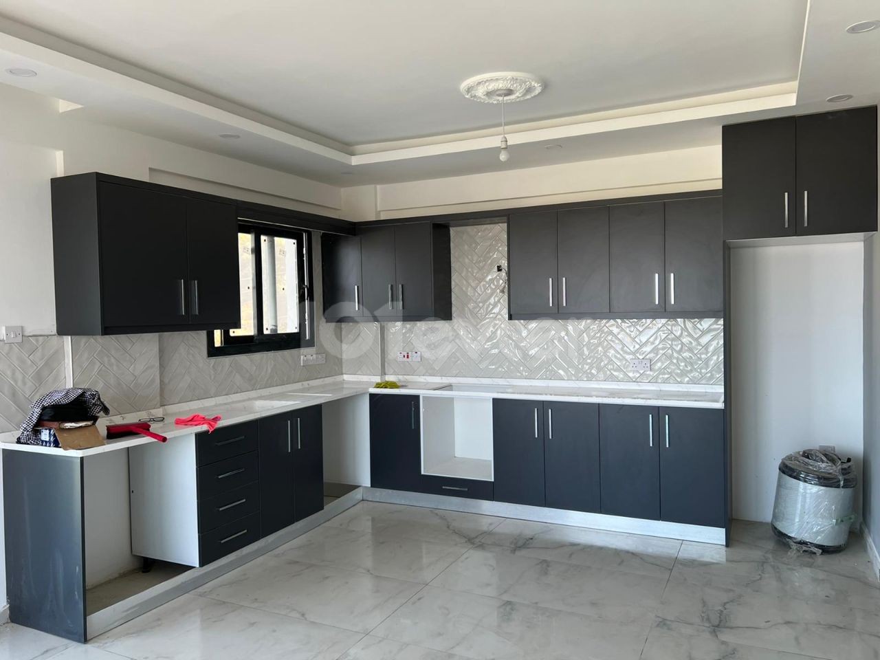 Flat For Sale in Alsancak, Kyrenia