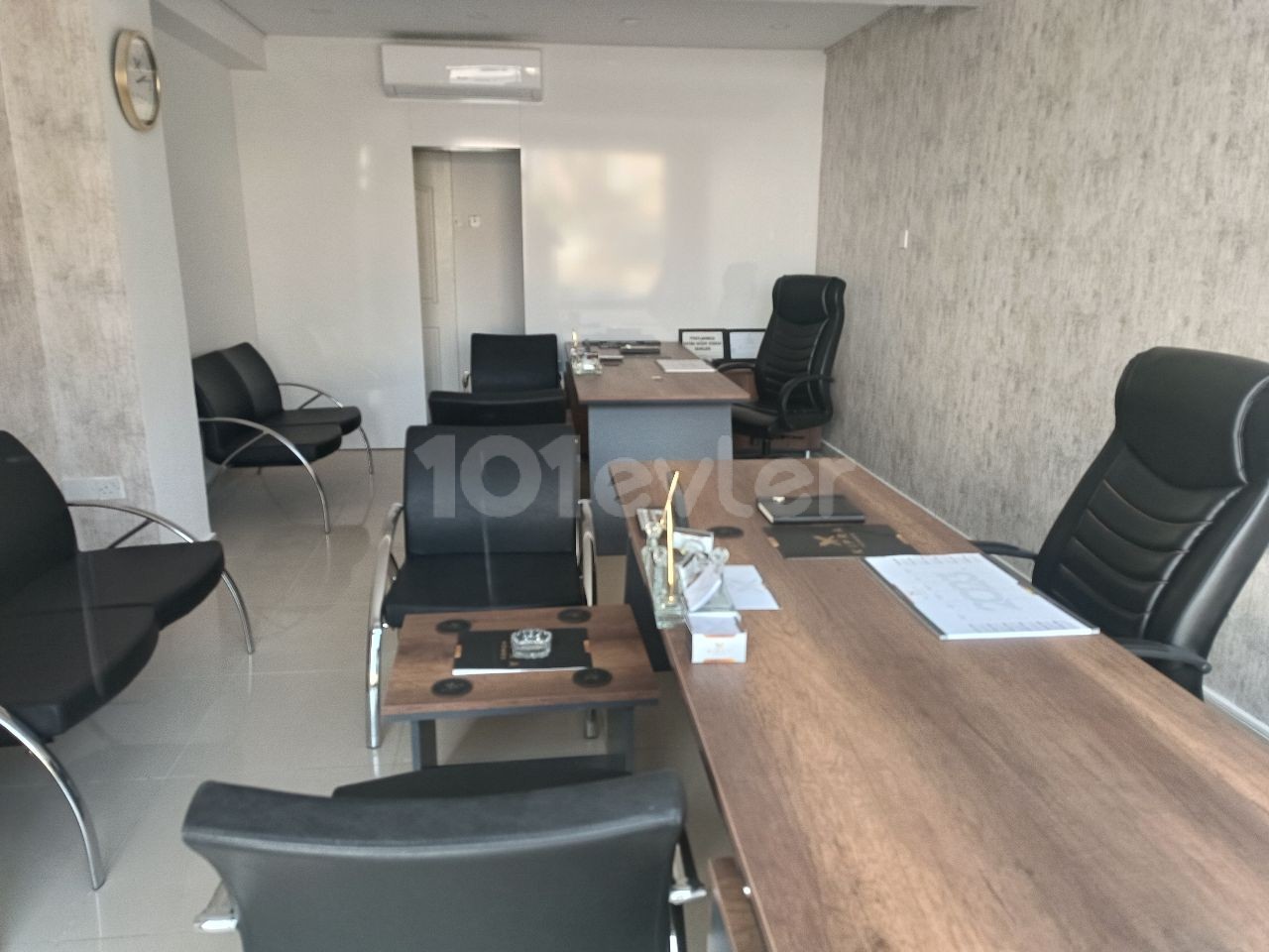 Office for rent in the center of Magosa