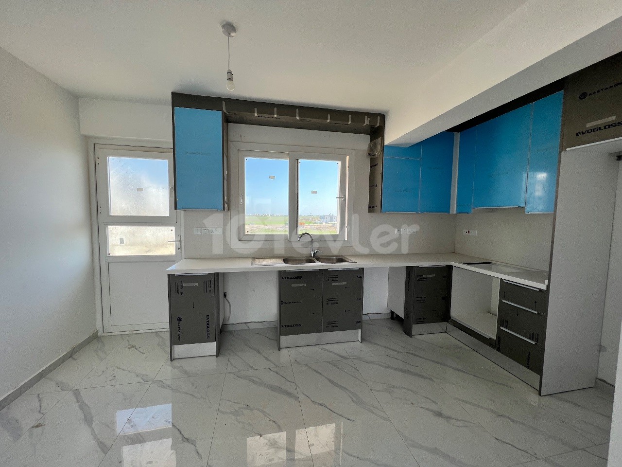 Two bedroom flat for sale in Royal Sun Elit project 