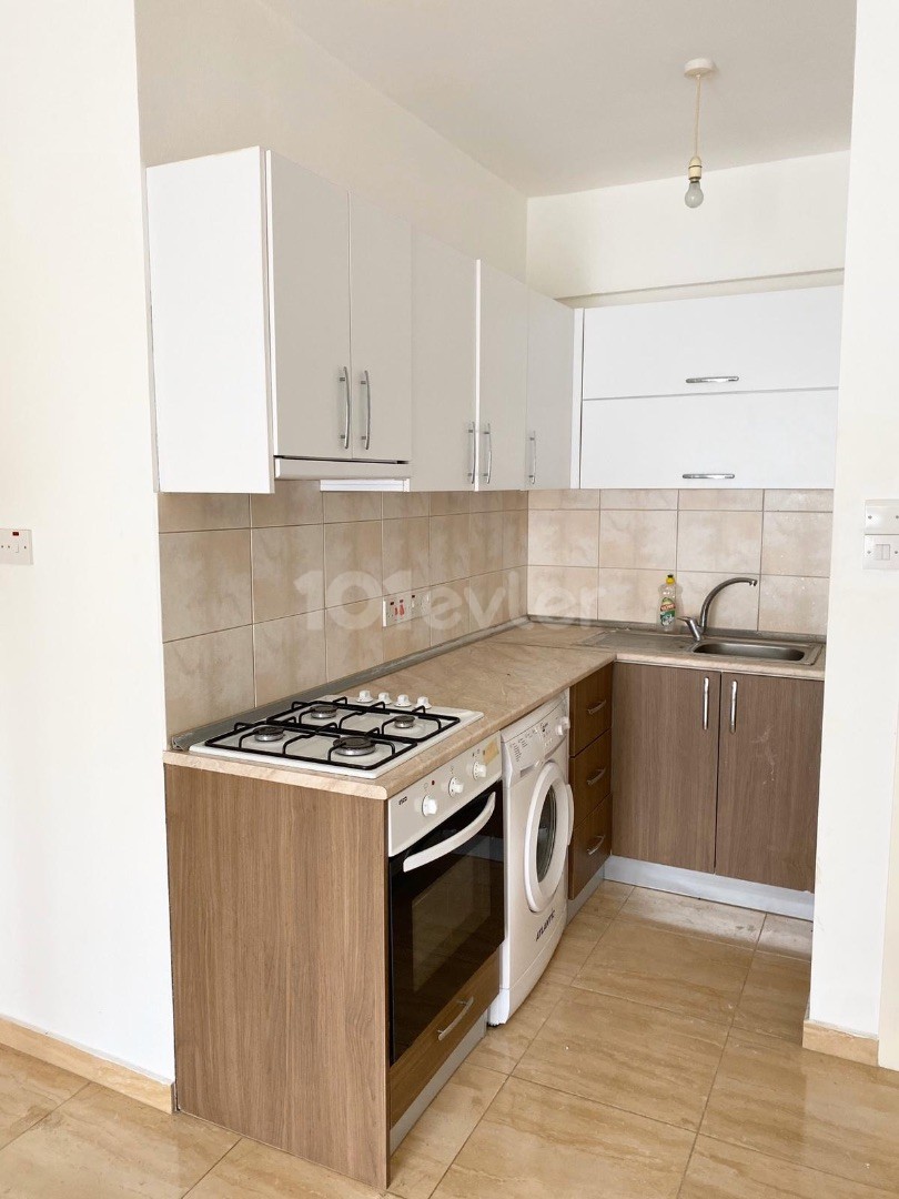 2+1 flat Behind Molto(Lemar) close to Ada Kent and Bus station 