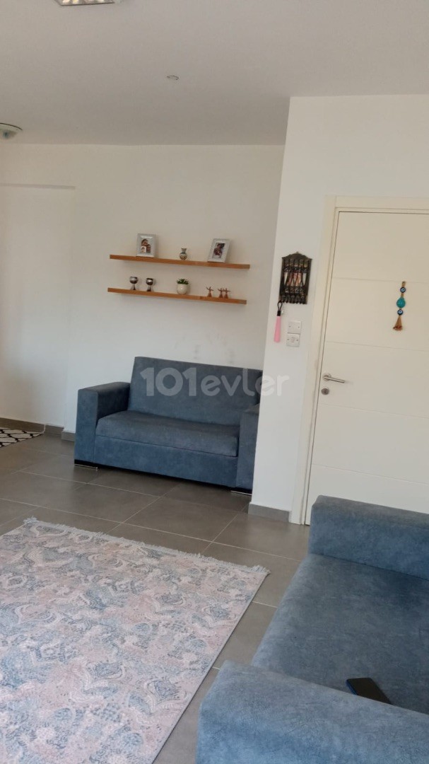 küçük kaymaklı 2+1 eşyalı daire