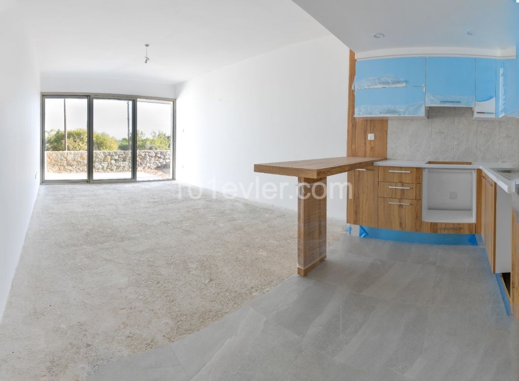 Flat For Sale in Alsancak, Kyrenia