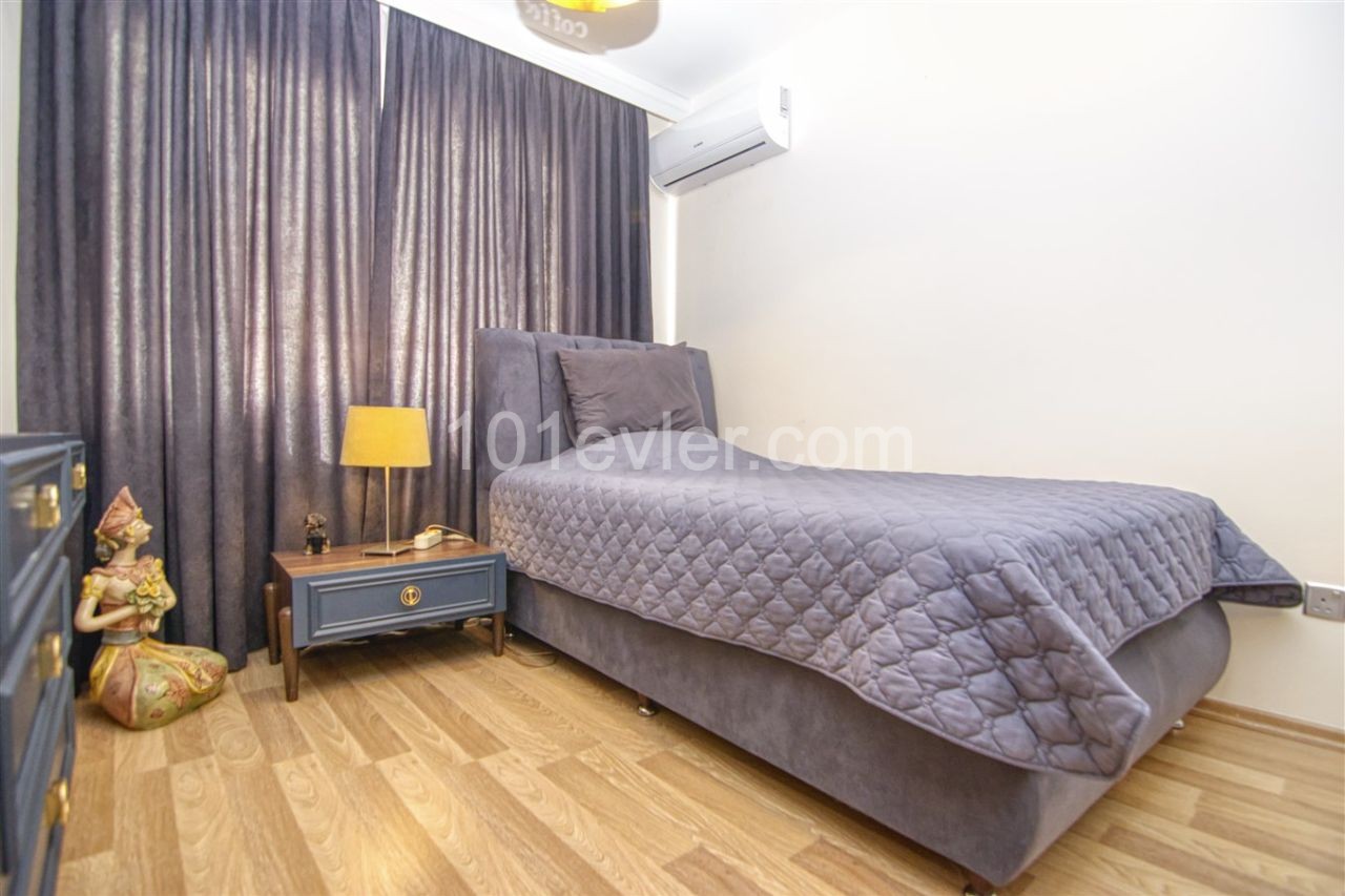 Flat To Rent in Girne Merkez, Kyrenia