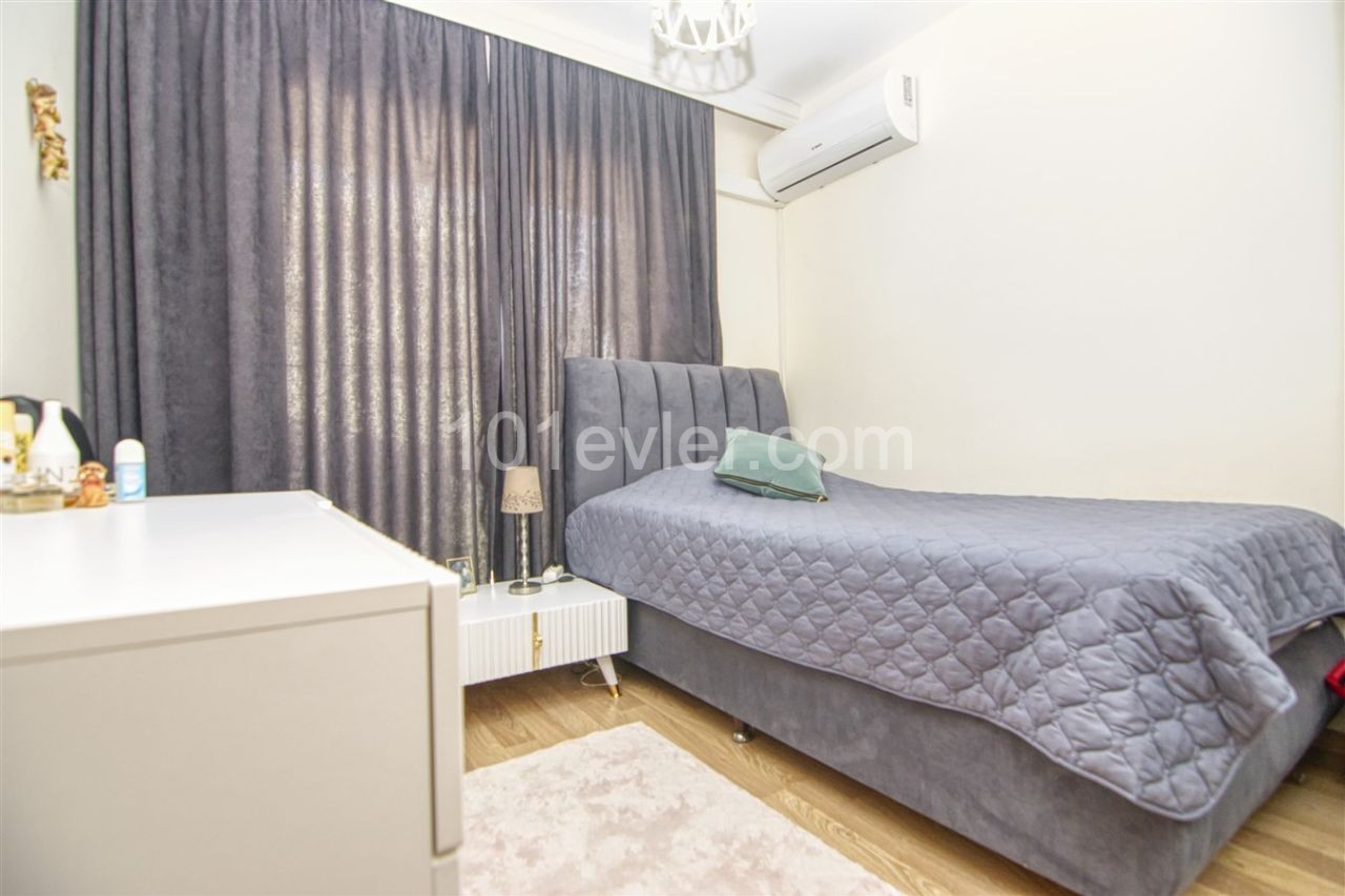 Flat To Rent in Girne Merkez, Kyrenia