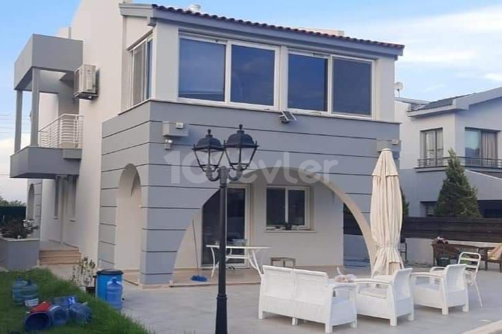 villa for sale in alsancak ** 