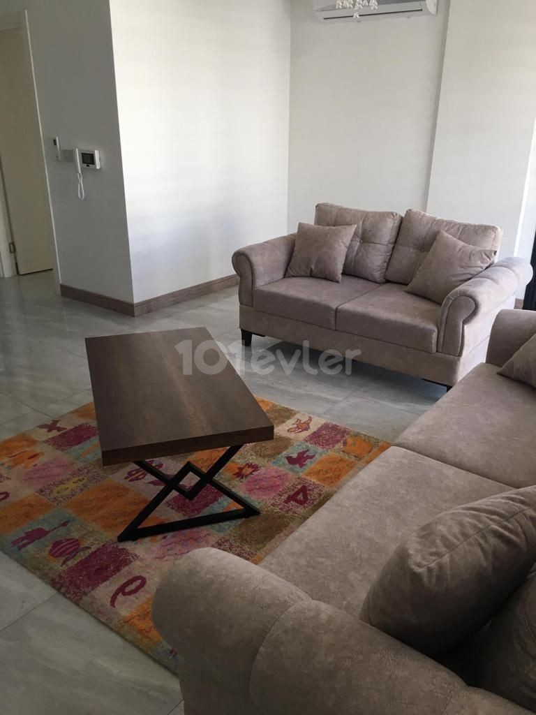 KYRENIA CENTRAL APARTMENT FOR RENT ** 