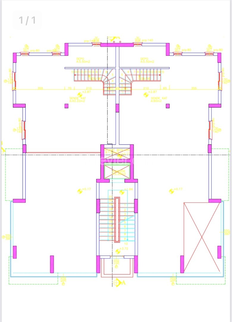 Im kleinen Bezirk Kaymakli, an der Straße, vergrößert 190m2 Dukyan ** 