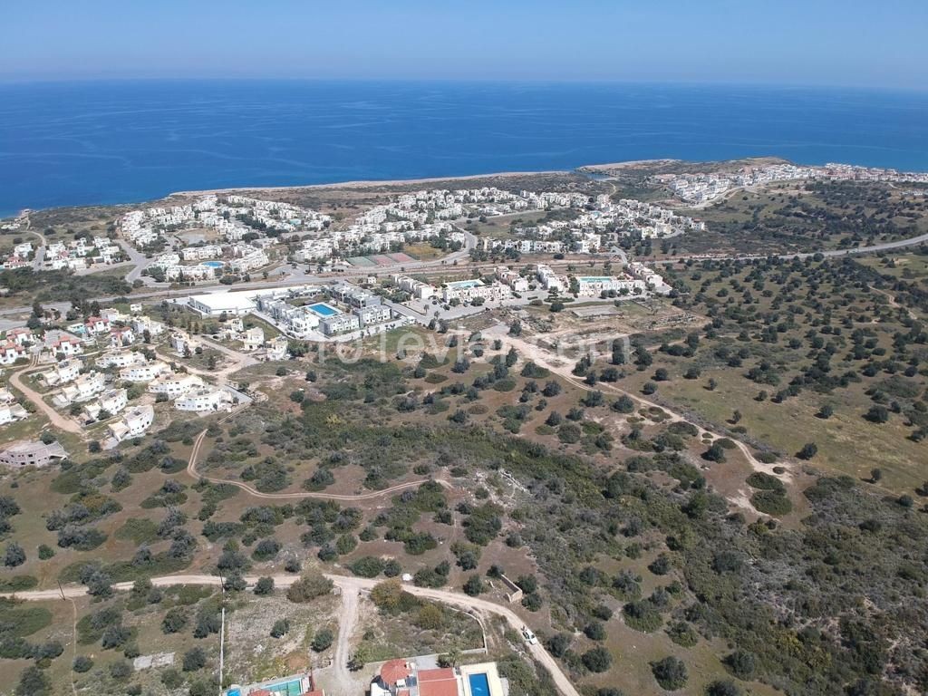 Investition Land in der Nähe der Straße in Kyrenia Esentepe Weise, mit Blick auf die Berge und das Meer ** 