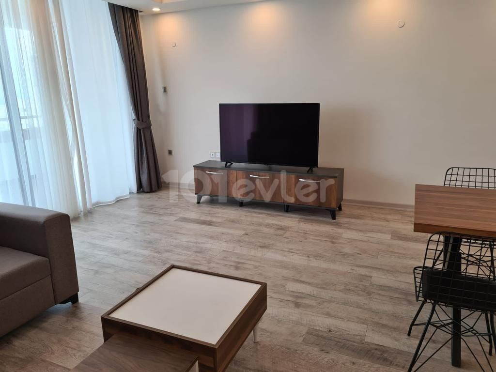 Wir bieten luxuriöse Apartments mit 3 Schlafzimmern im Zentrum von Kyrenia. ** 