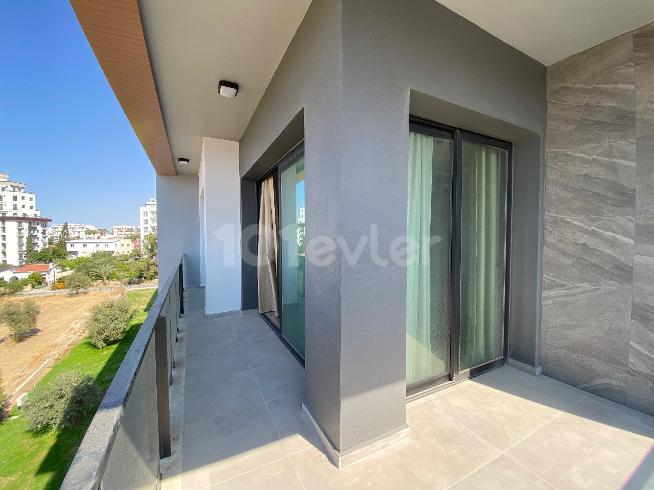 2-Bedroom Apartment for Sale in the Center of Kyrenia, on a Site with an Elite and Fully Functioning Pool ** 