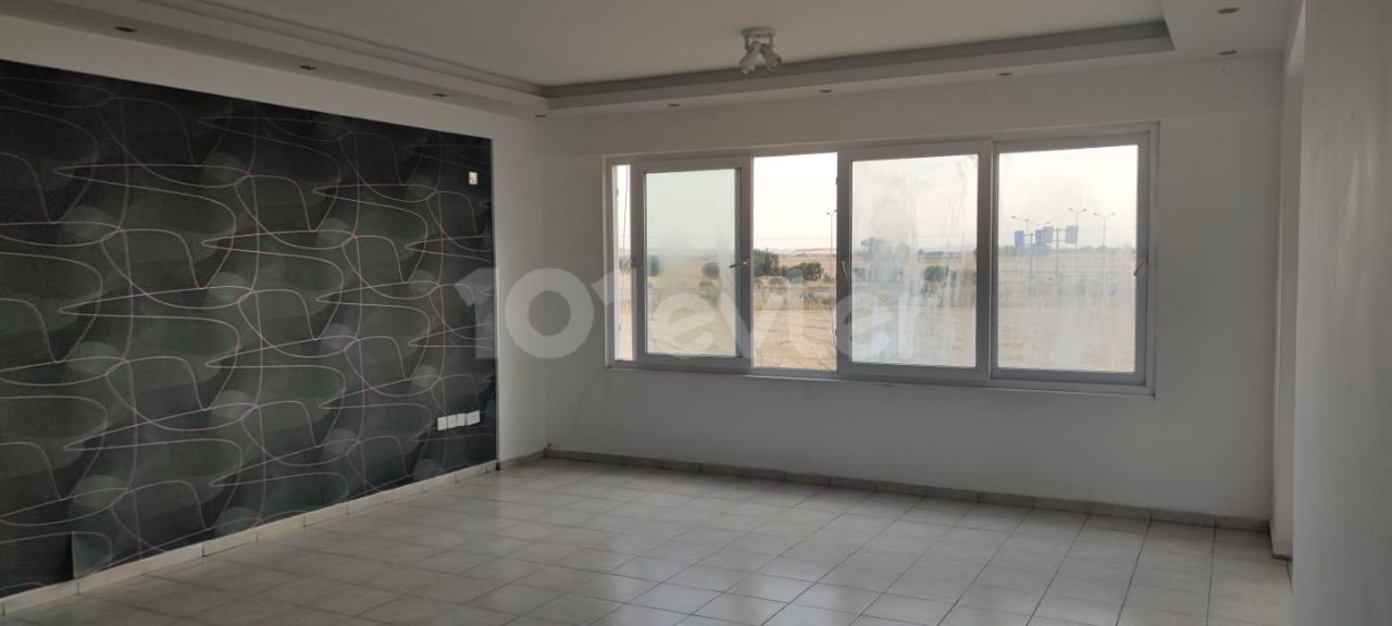 3 Bedroom, Renovated Apartment at Turunçlu Junction, on Nicosia-Famagusta Highway ** 