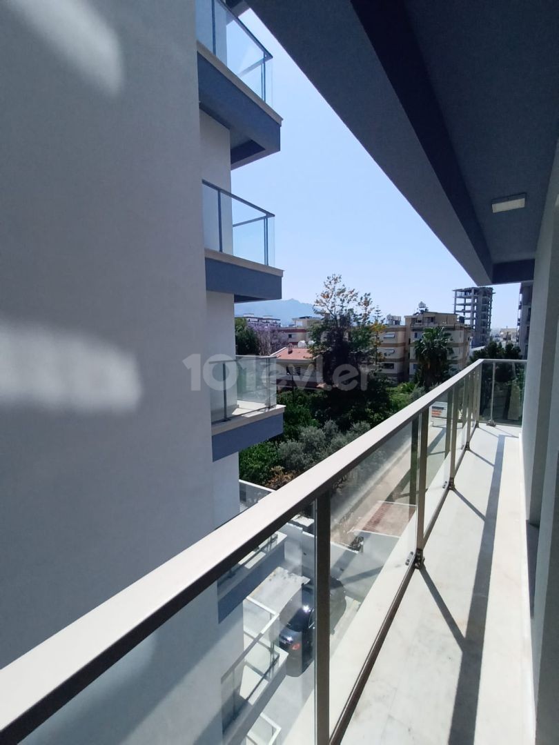 3+1 Prestigious house in a prestigious area in Kyrenia. center ** 