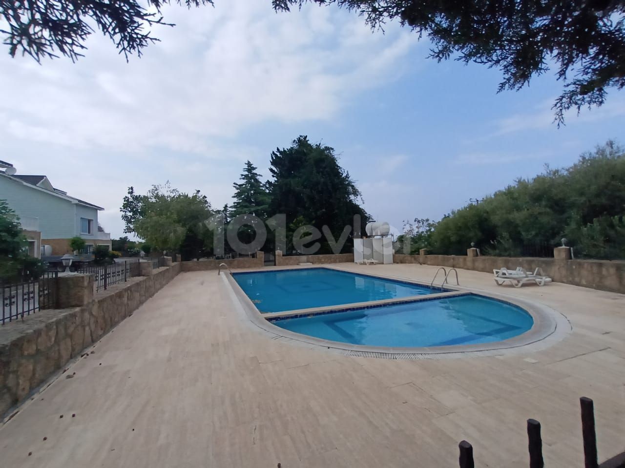 Villa zu vermieten mit Sauna Kyrenia-Edremit ** 