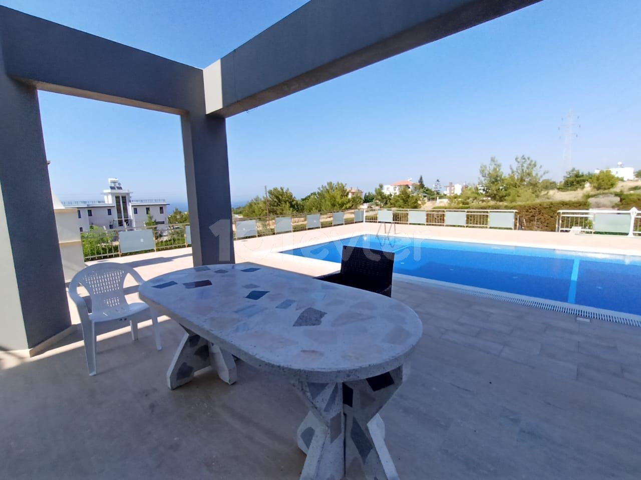 3+1 villa in Kyrenia Chatalköy. schöne Aussicht auf das Meer und die Berge. ** 