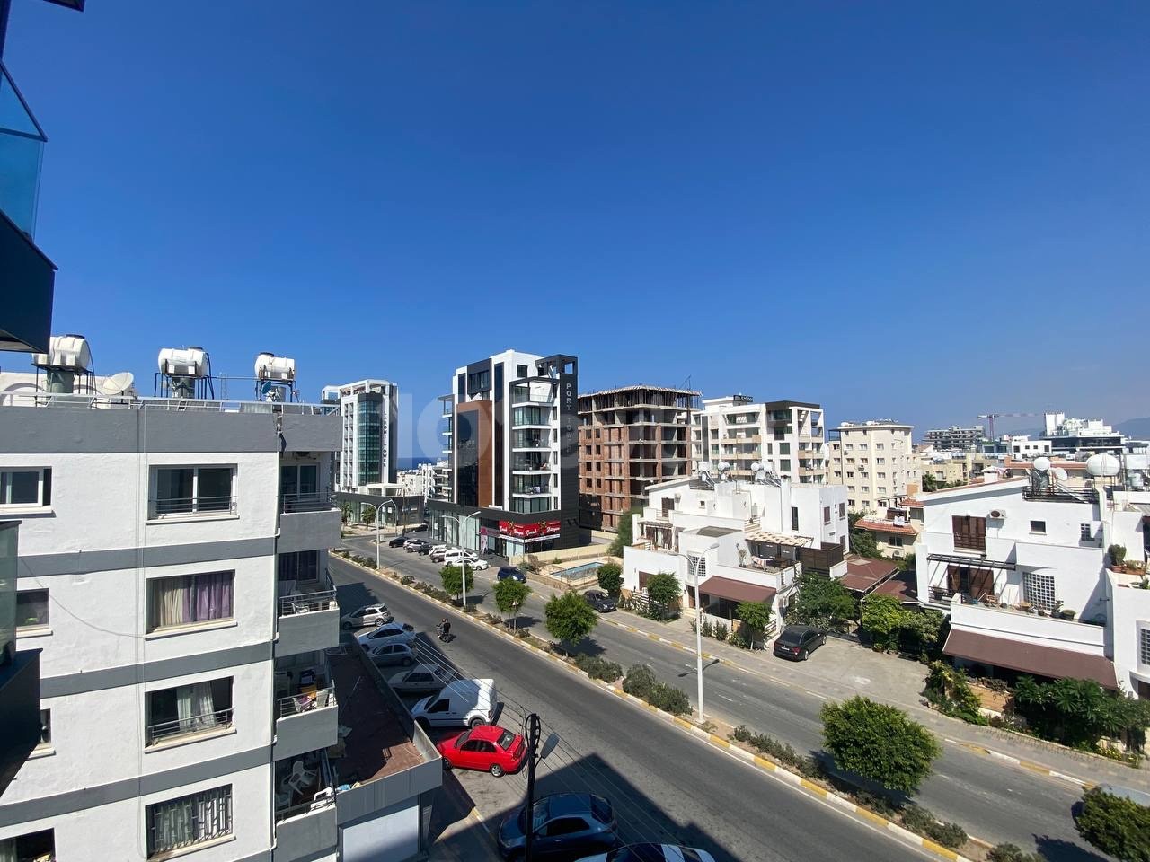 Penthouse Mit 3 Schlafzimmern Im Zentrum Von Kyrenia ** 