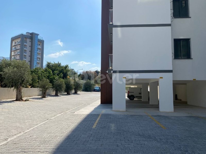 Kyrenia Central Apartment for Sale with 2 Bedrooms, Office Permission, 20 minutes away from Nicosia, Within a Secure Site ** 