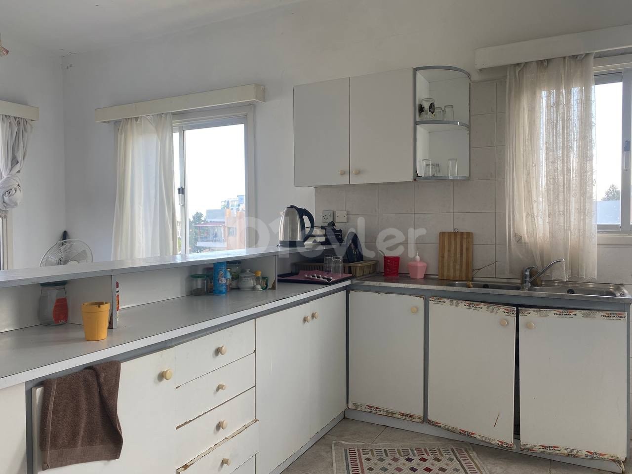 We are a 3 Bedroom Attractively Priced Apartment in the heart of Upper Kyrenia, walking distance from Lemar Supermarket ** 