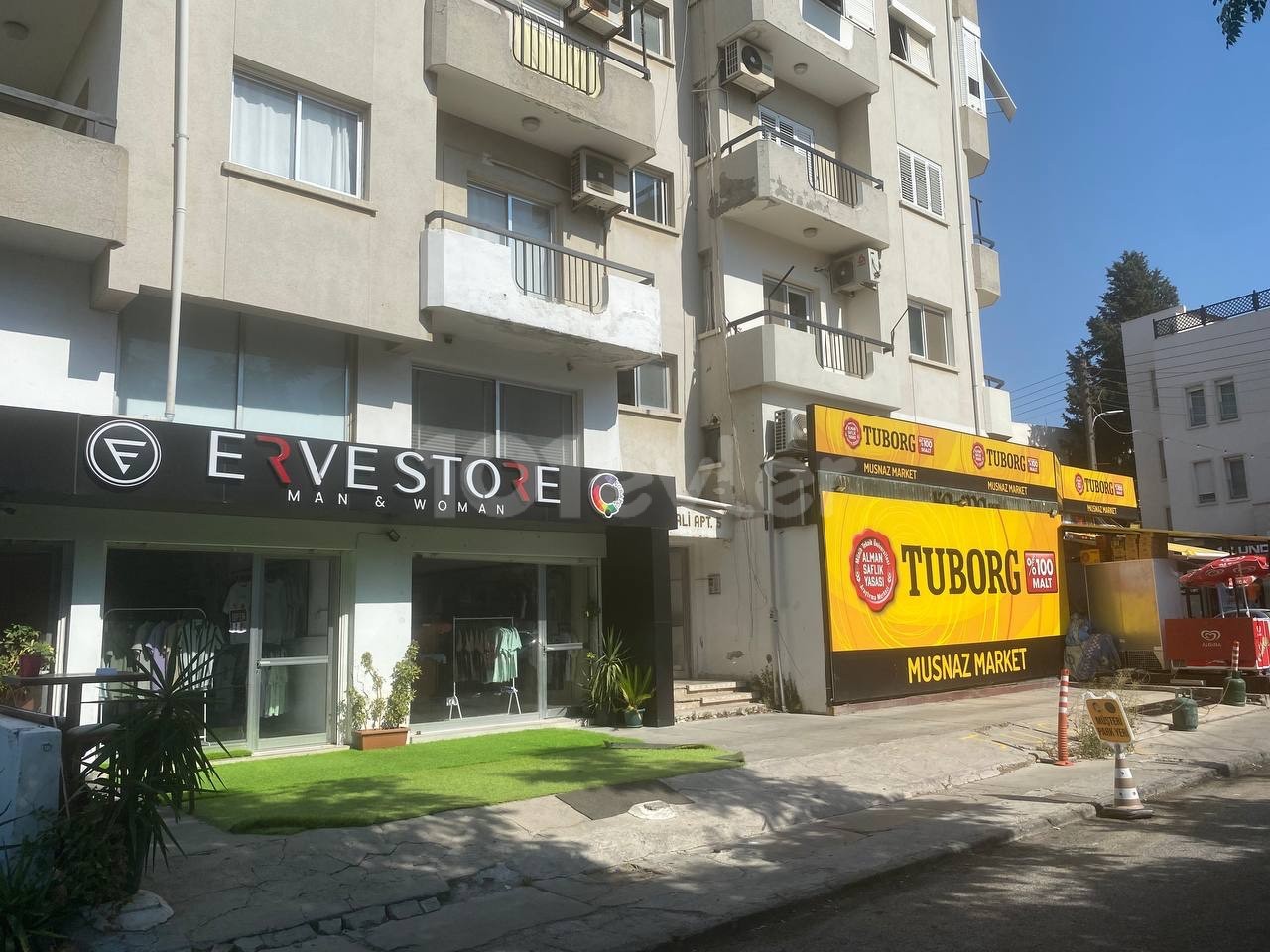 Nicosia Köşklü Çiftlik te Osmanpaşa Street On the Way to the Shop on the 3-Bedroom Turkish Cob Apartment ** 