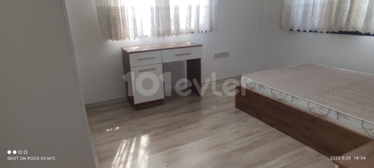  Lefkosa 2+1'de kiralık daire