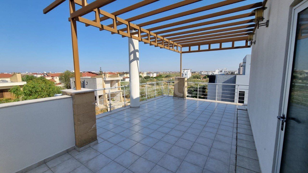 Triplex Villa with 4 Bedrooms, 2 Separate Kitchen Partitions and Large Jacuzzi in Famagusta Tuzla 